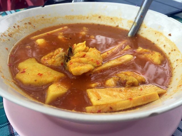 แกงเหลือง