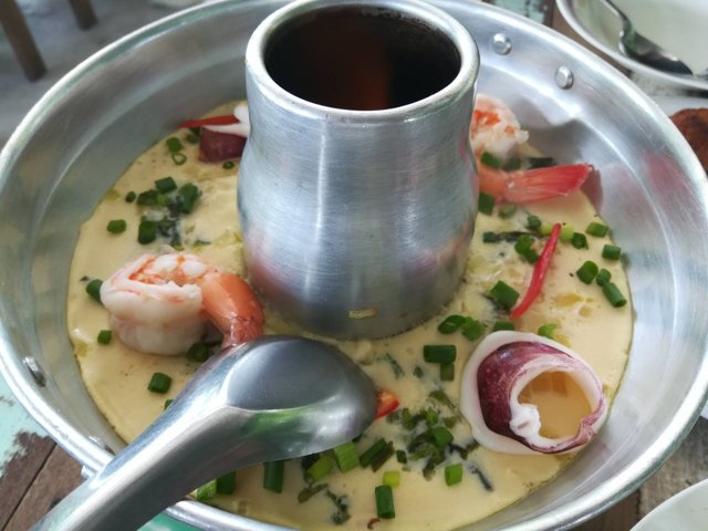 ไข่ตุ๋น
