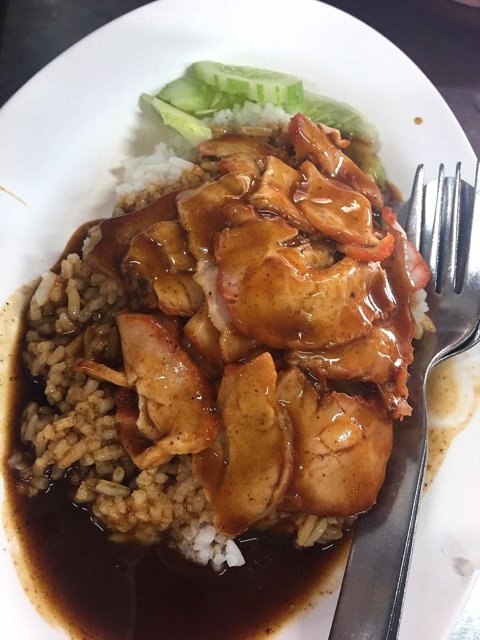 ข้าวหมูแดง