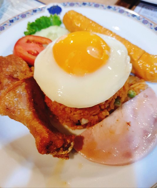 ข้าวผัดอเมริกัน