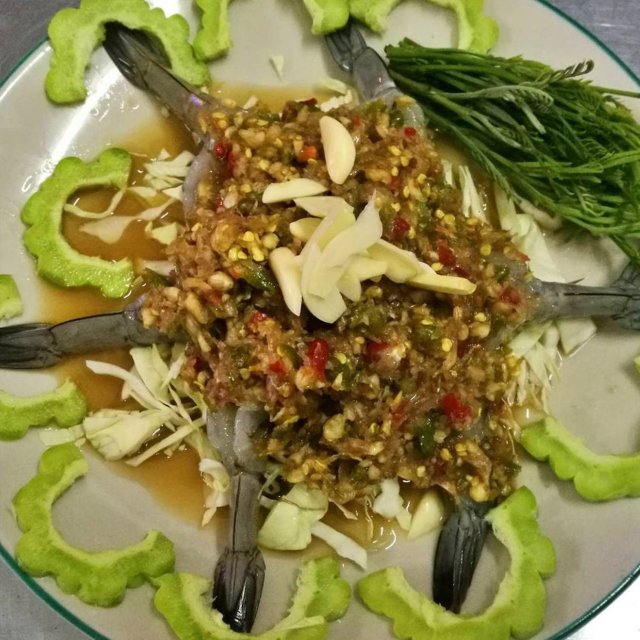 กุ้งแช่น้ำปลา