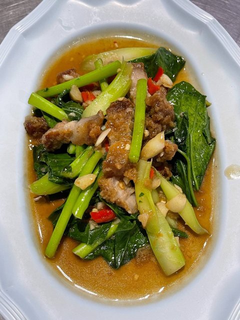 ผัดคะน้า