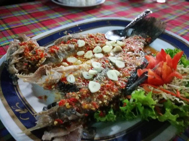 ปลานึ่งมะนาว