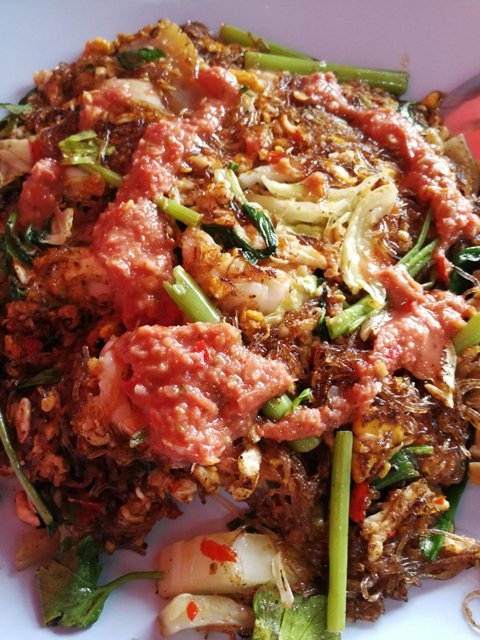 สุกี้แห้ง