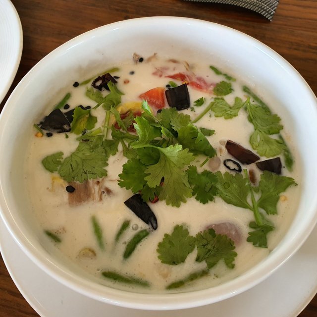 ต้มข่า
