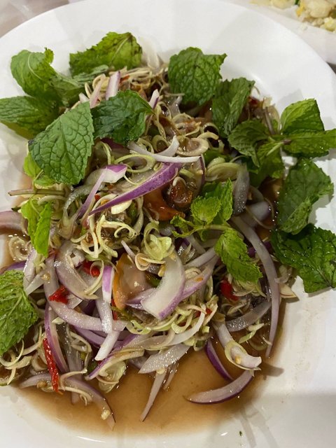 ยำหอย