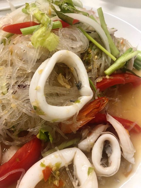 ยำวุ้นเส้น